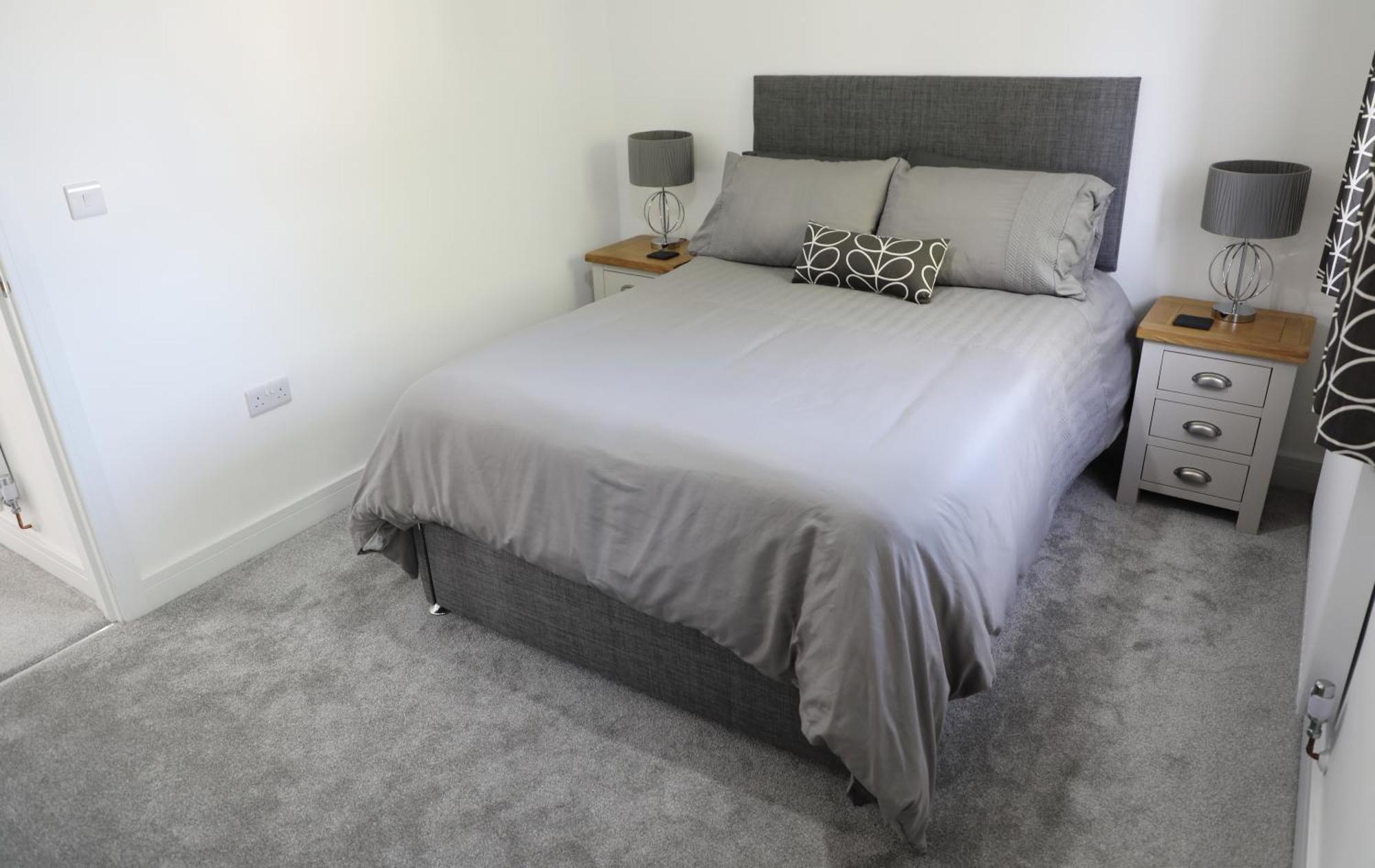 Modern, Two Double Bedroom House With Free Parking Chepstow Εξωτερικό φωτογραφία