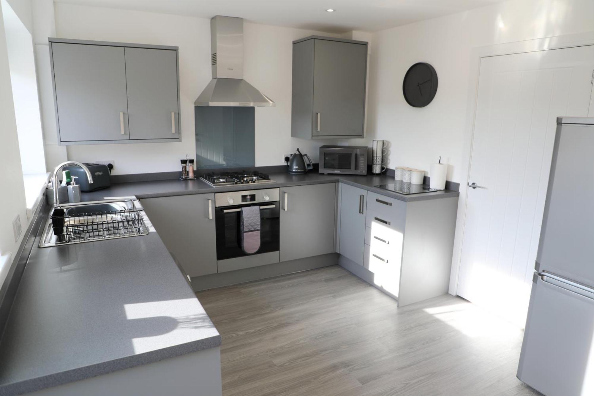 Modern, Two Double Bedroom House With Free Parking Chepstow Εξωτερικό φωτογραφία